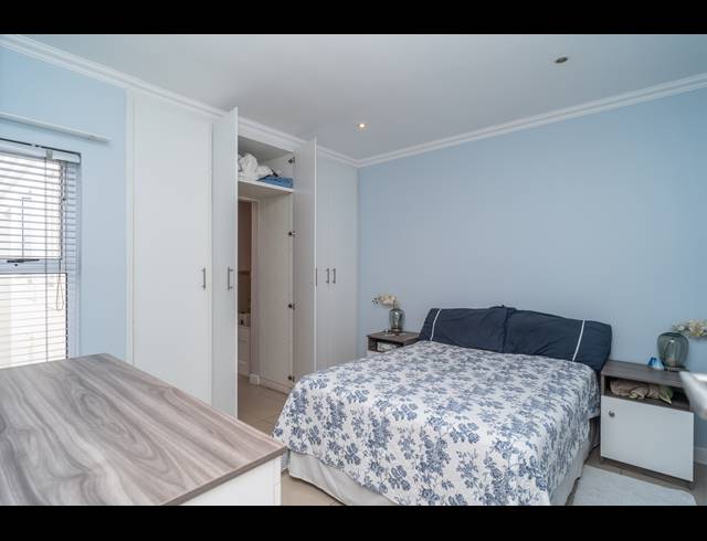 3.5 BEDROOM HOUSE FOR SALE IN LA LUCIA